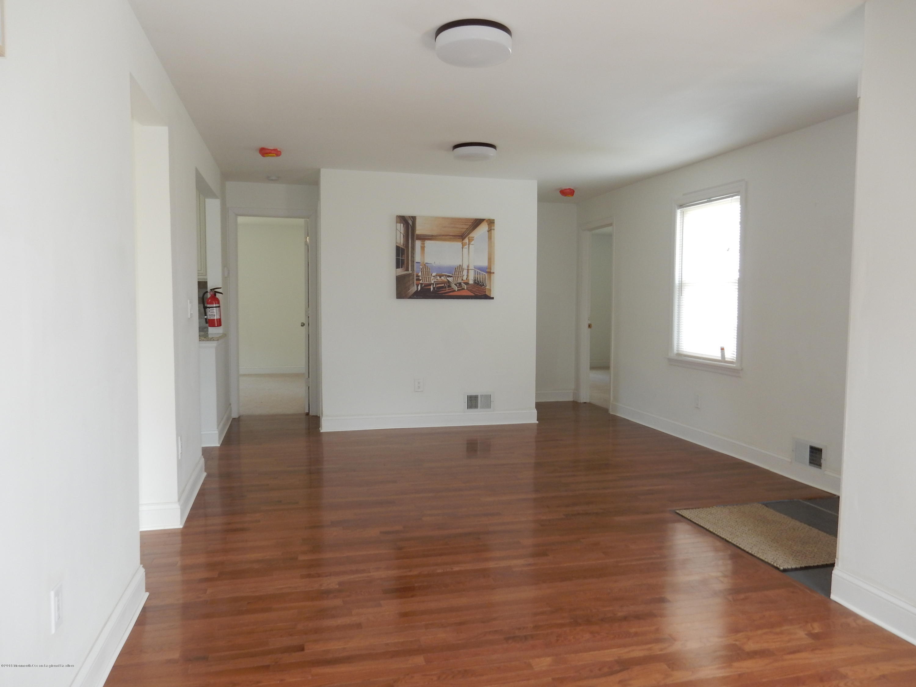 18 Cottrell Road Matawan, NJ 07747 - Photo 16 of 19 Living room a