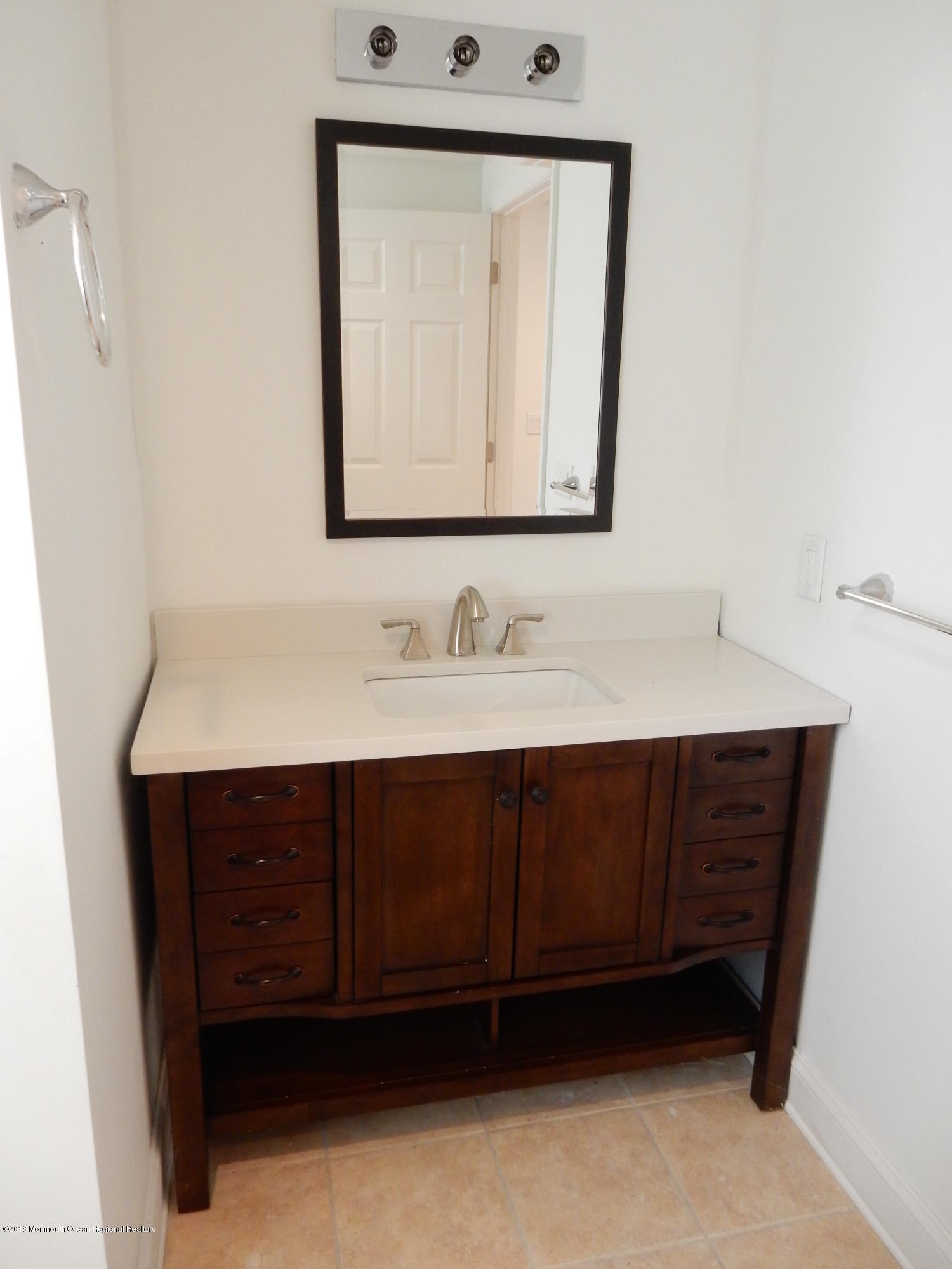 18 Cottrell Road Matawan, NJ 07747 - Photo 10 of 19 Bsmnt Bath a