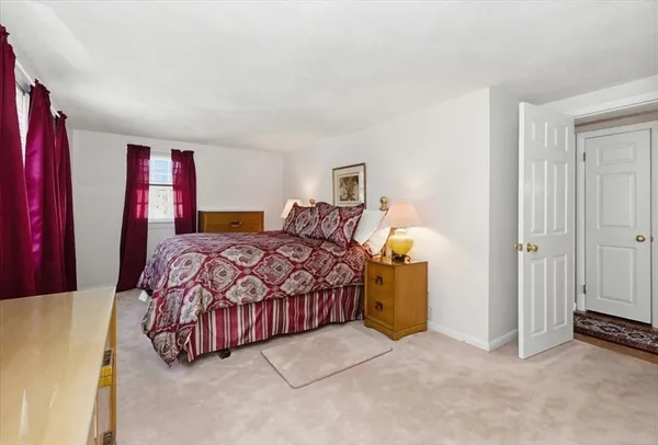 $850,000 | 9 Winter Street, Burlington, MA 01803