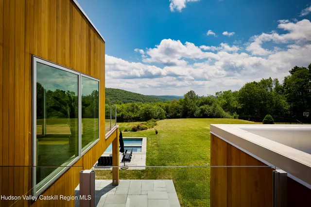 $4,495,000 | 33 Ford Road, Old Chatham, NY 12136