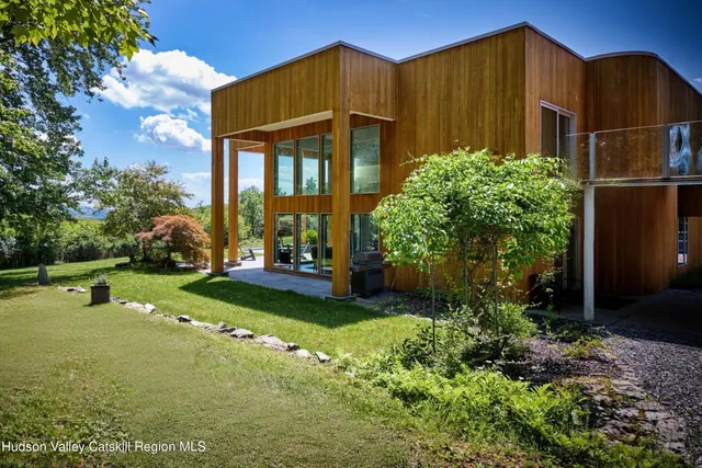 $4,495,000 | 33 Ford Road, Old Chatham, NY 12136