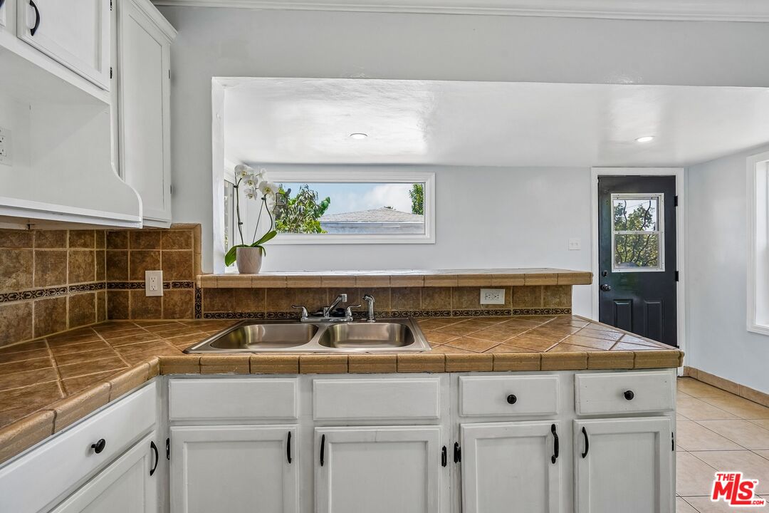 901 West Brazil Street Compton, CA 90220 - Photo 15 of 38 Gallery Image 15