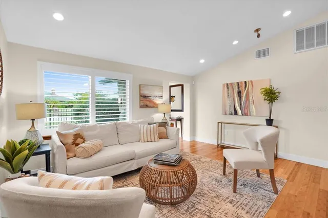 $850,000 | 4811 26th Avenue West, Bradenton, FL 34209