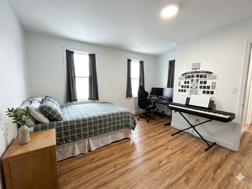 10 Spring Street Taunton, MA 02780 - Photo 12 of 24