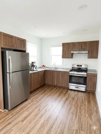 $825,000 | 10 Spring Street, Taunton, MA 02780