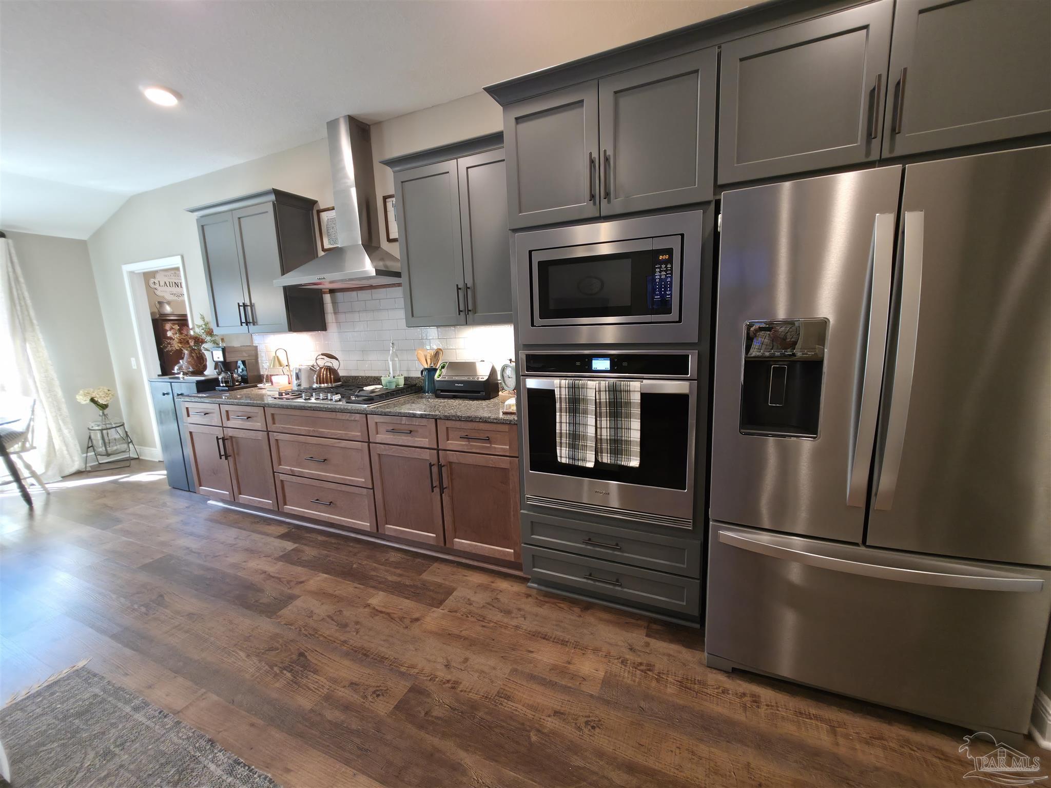 9330 Gibson Road Molino, FL 32577 - Photo 16 of 37 Gallery Image 16