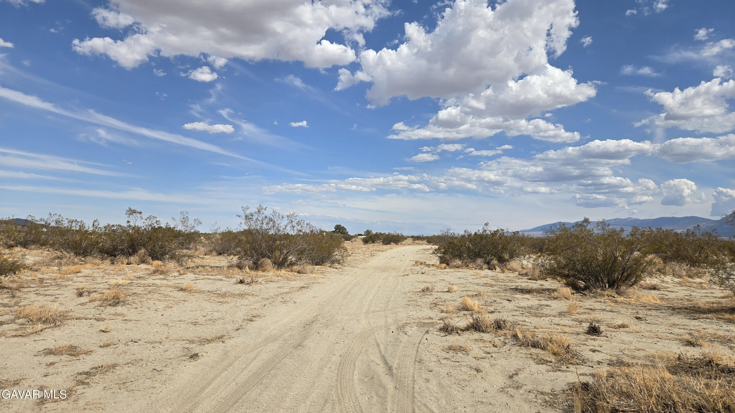 Palmdale Boulevard East Littlerock, CA 93543 - Photo 22 of 34 a view of ocean view