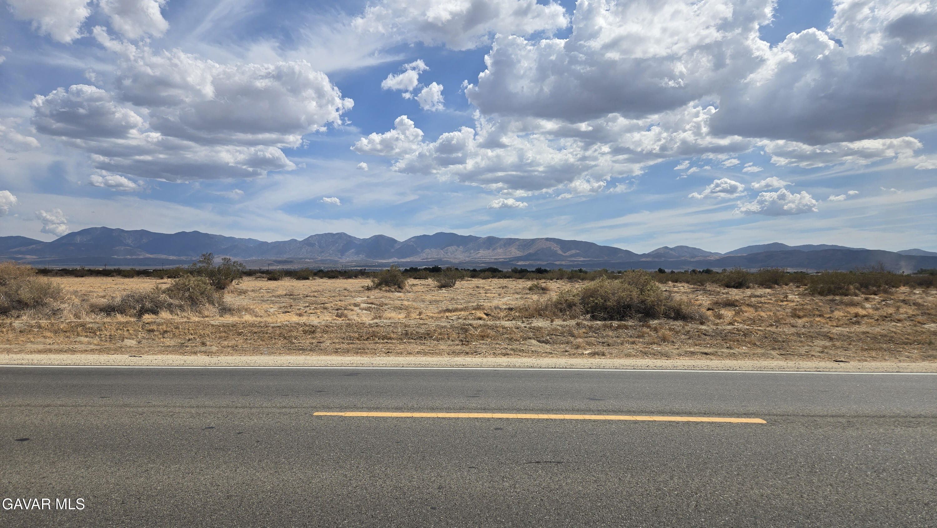 Palmdale Boulevard East Littlerock, CA 93543 - Photo 5 of 34 a view of city and lake