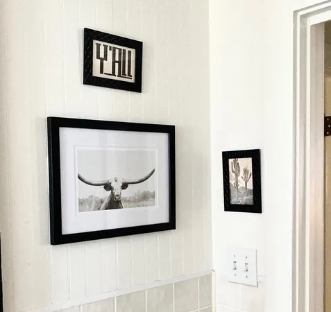 a picture of a wall with a painting on the wall