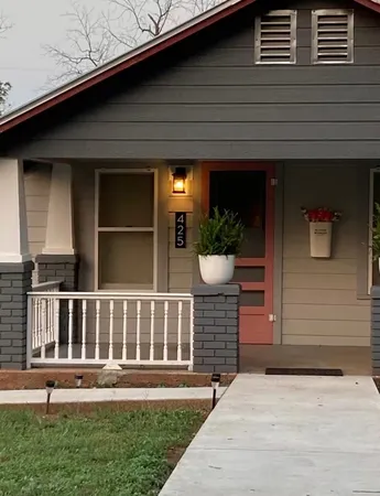 a front view of house with yard