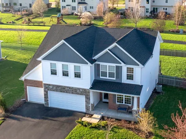 $697,000 | 13008 Timber Wood Circle, Plainfield, IL 60585