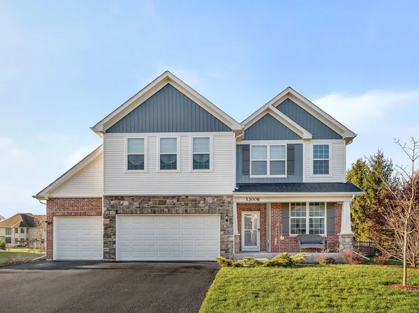 $697,000 | 13008 Timber Wood Circle, Plainfield, IL 60585