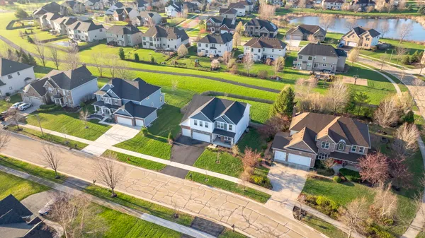 $697,000 | 13008 Timber Wood Circle, Plainfield, IL 60585