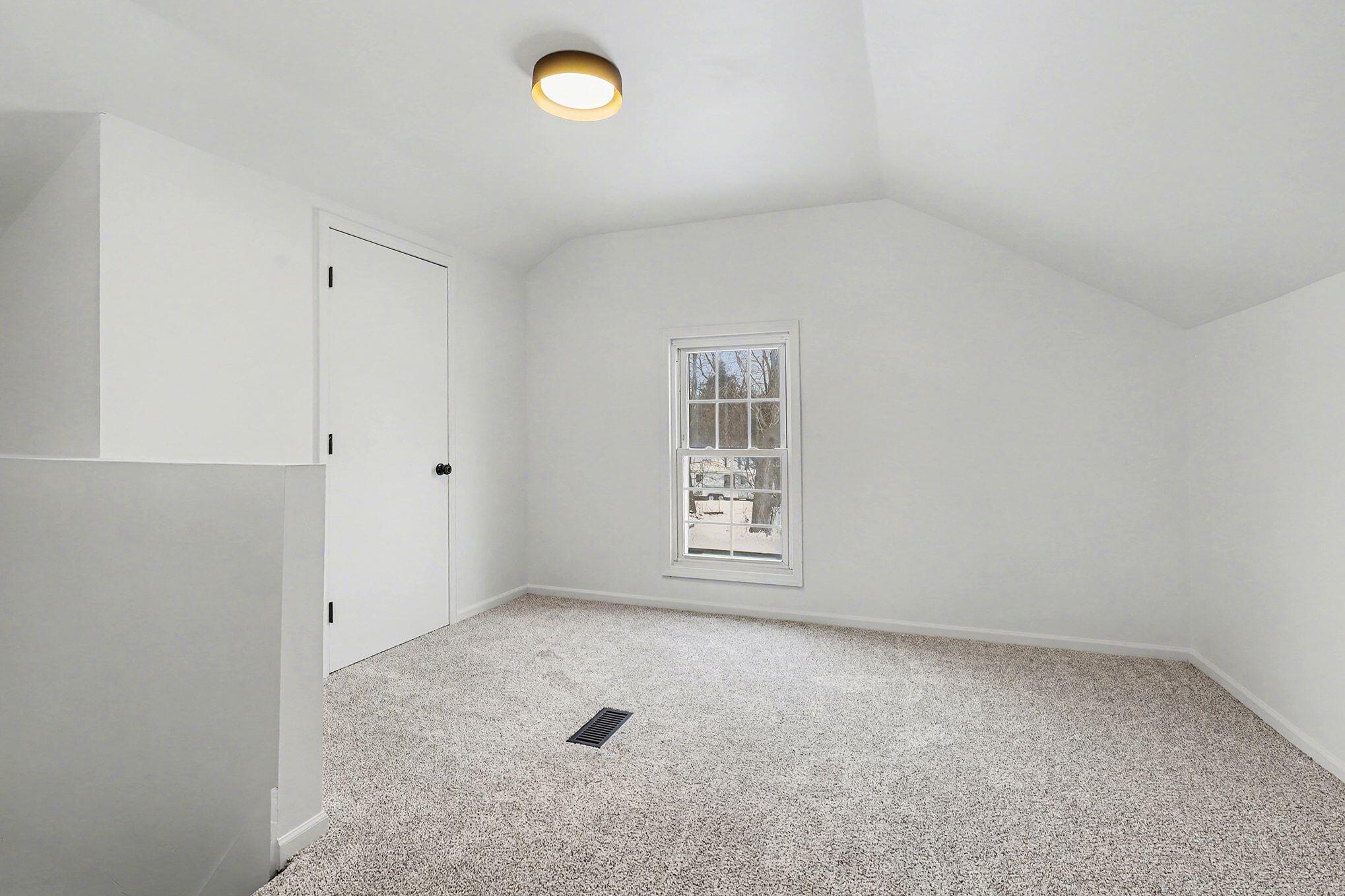 142 Mill Street Ionia, MI 48846 - Photo 16 of 18 016_file_5224