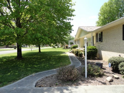 609 Riverbend Road Clinton, TN 37716 - Photo 2 of 38 Additional Photo