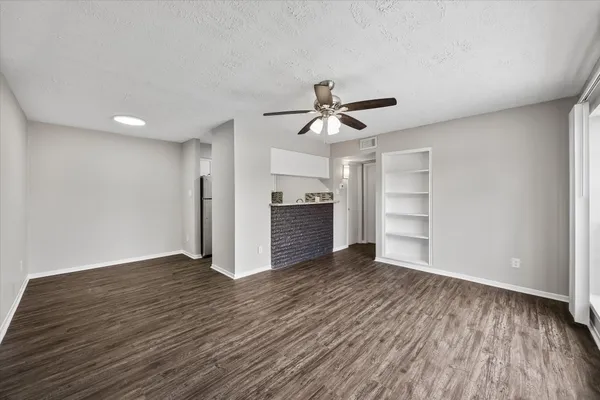 $1,075 | 201 Emerson Street, Unit 20, Houston, TX 77006