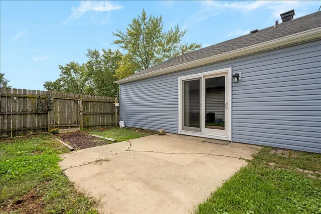 $270,000 | 124 Heathgate Road, Montgomery, IL 60538