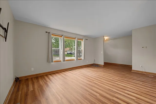 $270,000 | 124 Heathgate Road, Montgomery, IL 60538