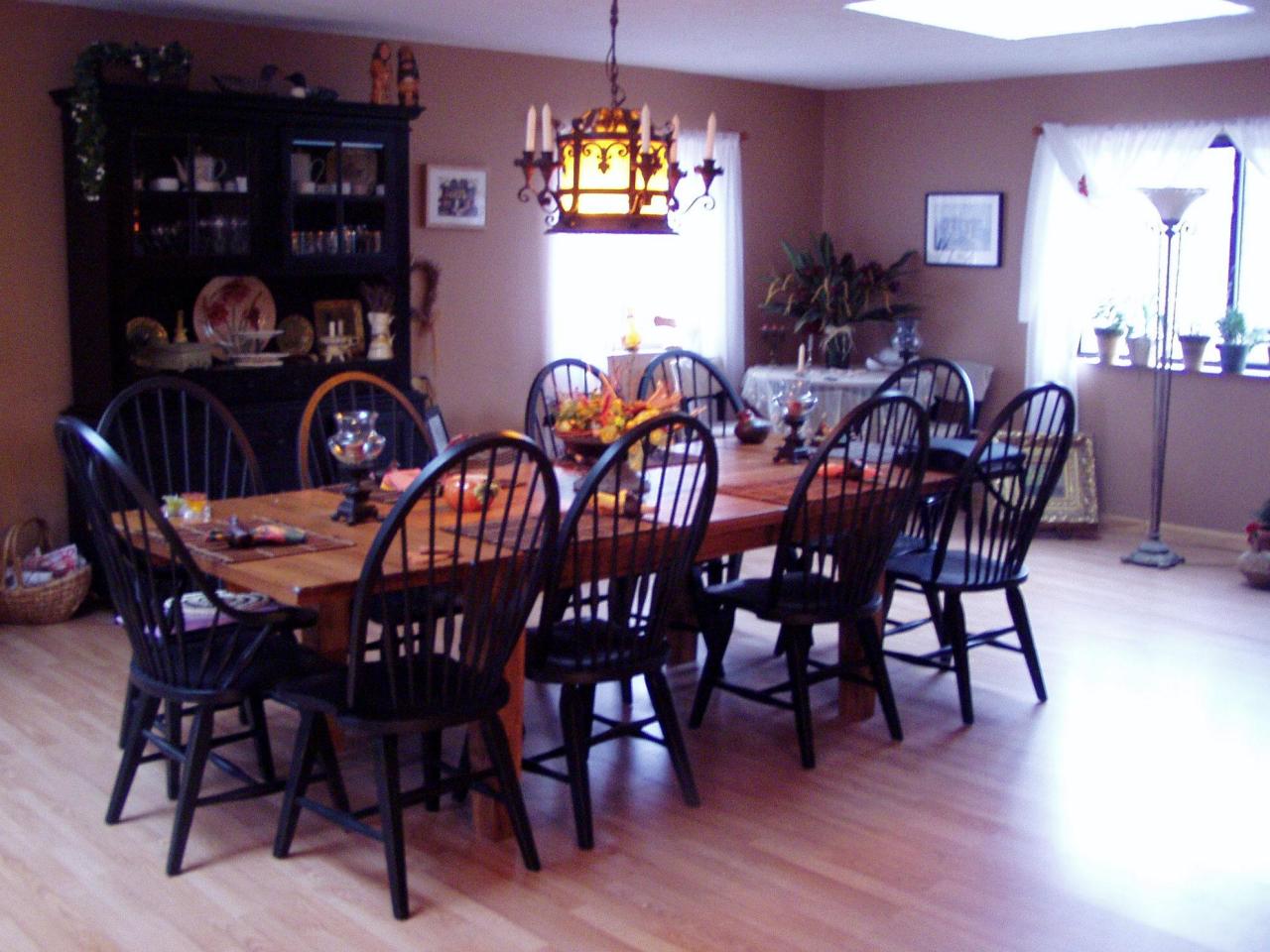 4413 Mayfair Road Tobyhanna, PA 18466 - Photo 3 of 7 dining room