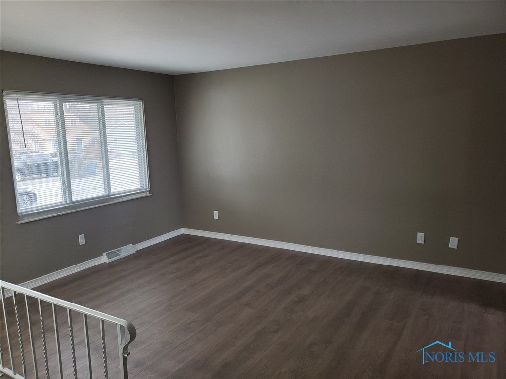1818 Northover Road Toledo, OH 43613 - Photo 6 of 20 Gallery Image 6
