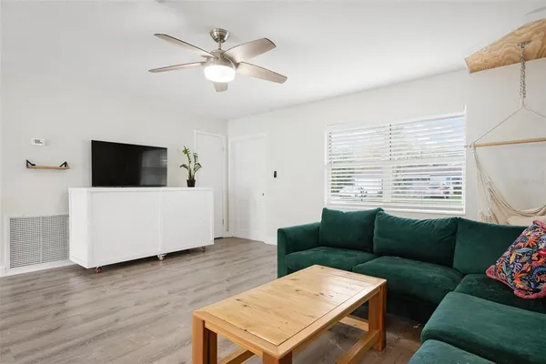 $2,200 | 5120 Brookmeade Drive, Sarasota, FL 34232