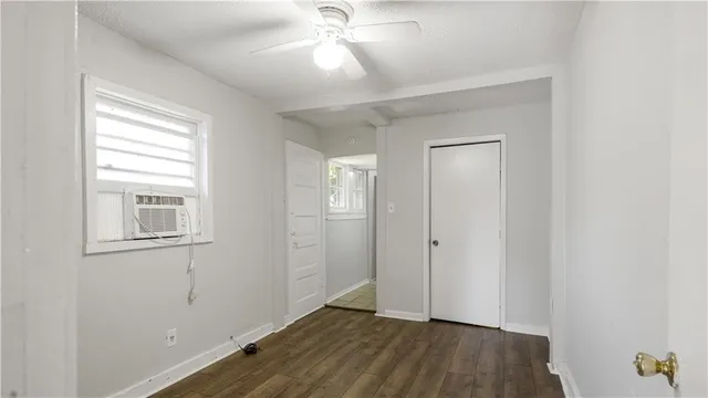 $1,200 | 1811 Hollygrove Street, New Orleans, LA 70118