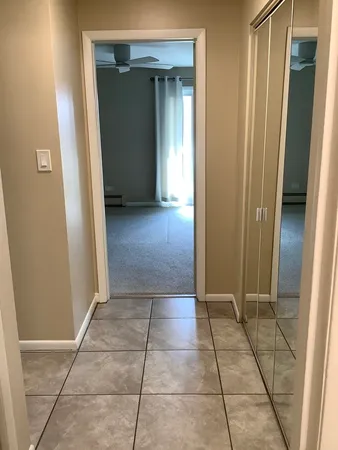 $1,495 | 10408 Menard Avenue, Unit 2B, Oak Lawn, IL 60453