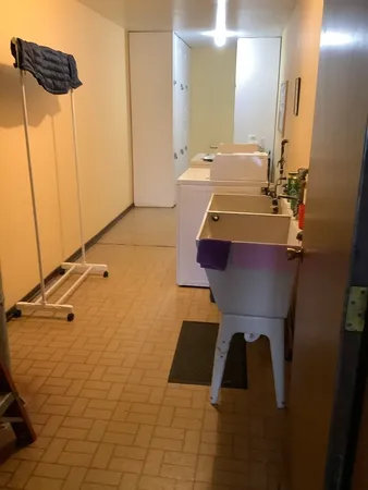 $1,495 | 10408 Menard Avenue, Unit 2B, Oak Lawn, IL 60453