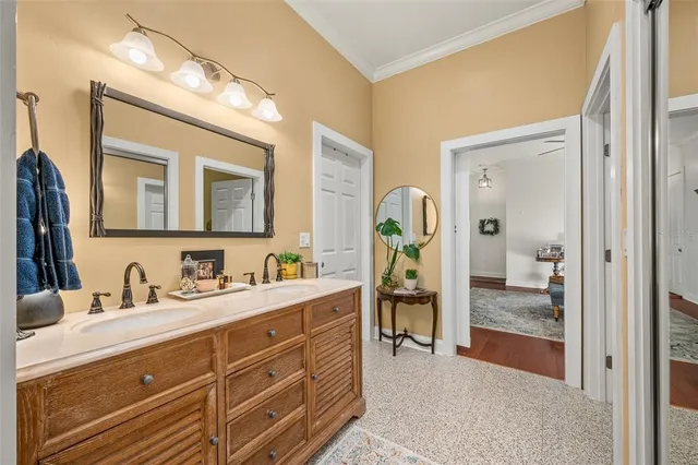 $949,900 | 1463 Northwest 104th Drive, Gainesville, FL 32606