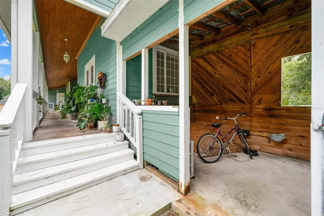 $949,900 | 1463 Northwest 104th Drive, Gainesville, FL 32606