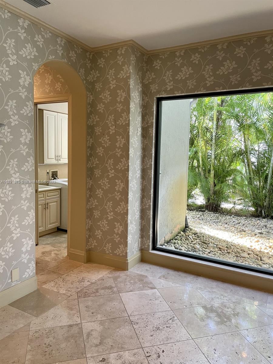 7387 Orangewood Lane Boca Raton, FL 33433 - Photo 16 of 39