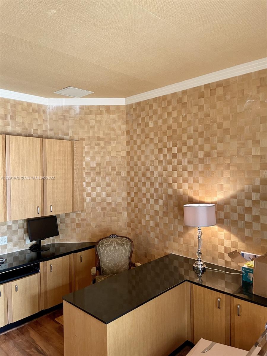 7387 Orangewood Lane Boca Raton, FL 33433 - Photo 20 of 39