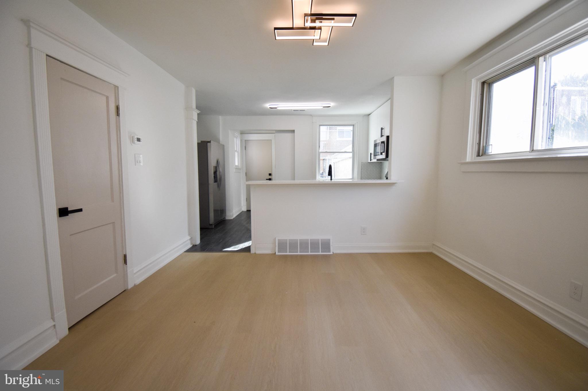 247 Heather Road Upper Darby, PA 19082 - Photo 7 of 26