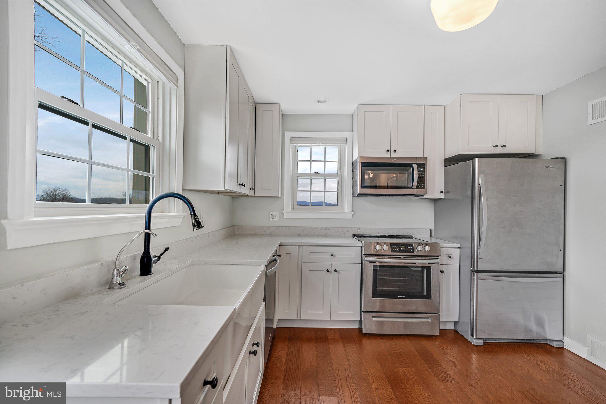 809 Laurelwood Road Pottstown, PA 19465 - Photo 8 of 24 Kitchen