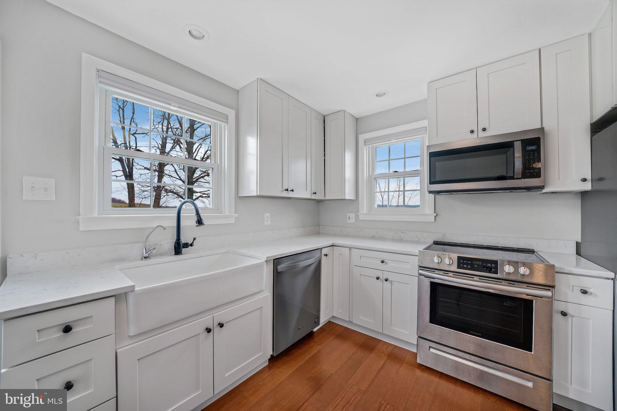 809 Laurelwood Road Pottstown, PA 19465 - Photo 10 of 24 Kitchen