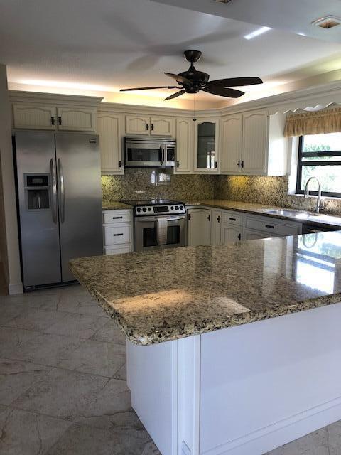 1519 Southwest 6th Court Boca Raton, FL 33486 - Photo 4 of 20 Kitchen