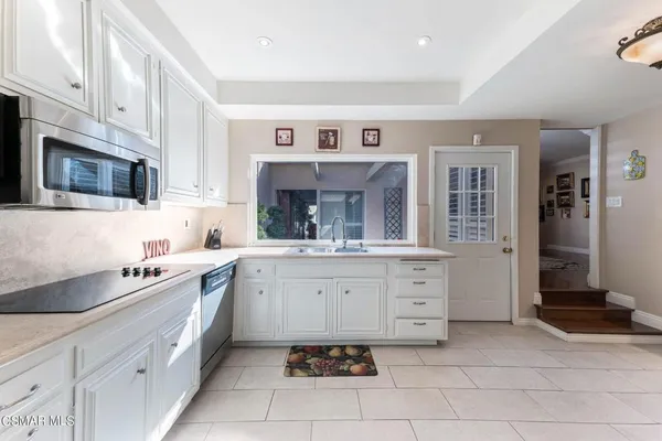 $8,500 | 32146 Oakshore Drive, Westlake Village, CA 91361