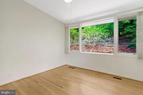 $1,275,000 | 7413 Rebecca Drive, Alexandria, VA 22307