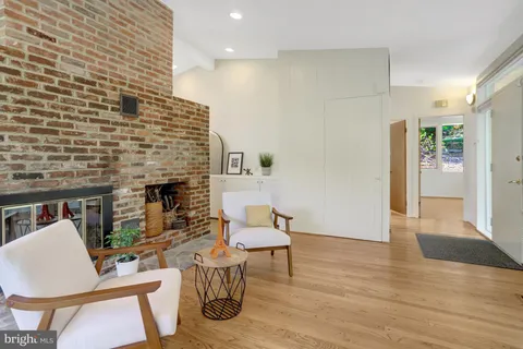 $1,275,000 | 7413 Rebecca Drive, Alexandria, VA 22307