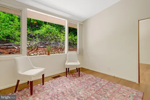 $1,275,000 | 7413 Rebecca Drive, Alexandria, VA 22307