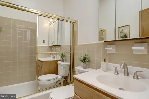 $1,275,000 | 7413 Rebecca Drive, Alexandria, VA 22307
