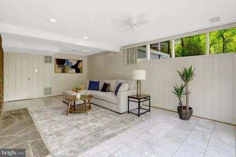 $1,275,000 | 7413 Rebecca Drive, Alexandria, VA 22307
