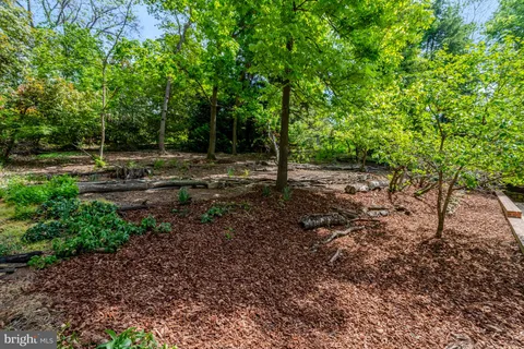 $1,275,000 | 7413 Rebecca Drive, Alexandria, VA 22307