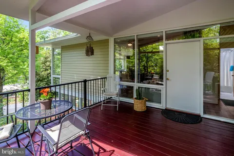 $1,275,000 | 7413 Rebecca Drive, Alexandria, VA 22307