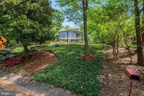 $1,275,000 | 7413 Rebecca Drive, Alexandria, VA 22307