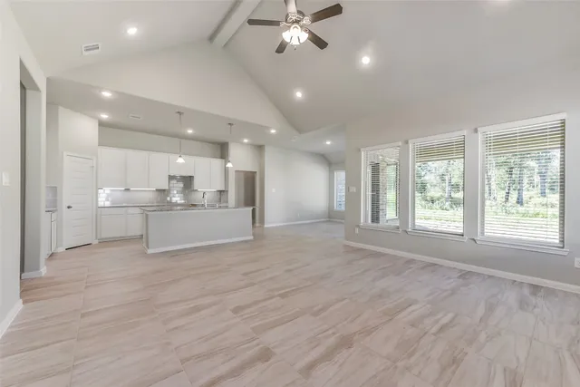 $386,348 | 4033 Road 66124, Dayton, TX 77535