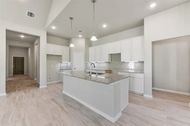 $386,348 | 4033 Road 66124, Dayton, TX 77535