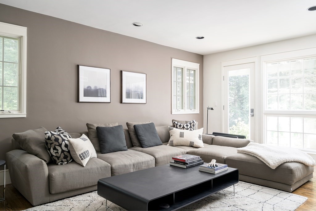 5 Dover Lane Lexington, MA 02421 - Photo 15 of 28 Gallery Image 15