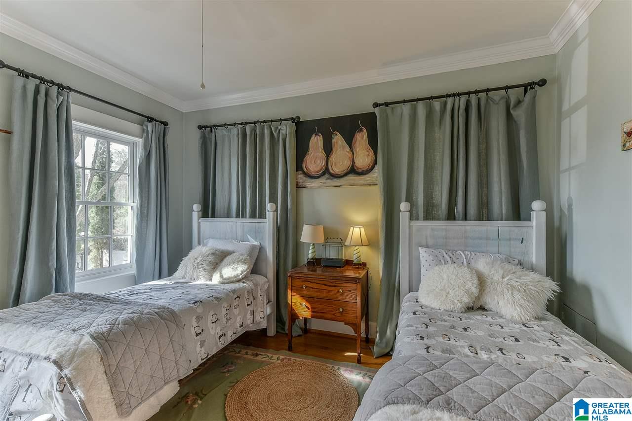 918 Irving Road Birmingham, AL 35209 - Photo 36 of 46