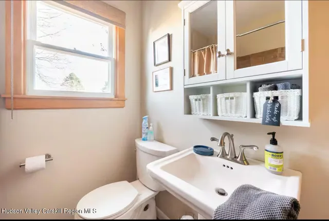 $3,800 | 37 Garage Place Road, Ghent, NY 12075